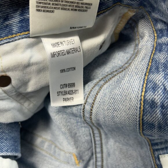 Agolde Parker Butterfly Medium Wash Denim Distress Cut off Jean Short Size 27 - Picture 4 of 7